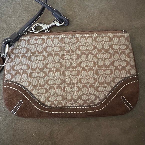 Coach Signature Brown Zipper Wristlet - Picture 2 of 8